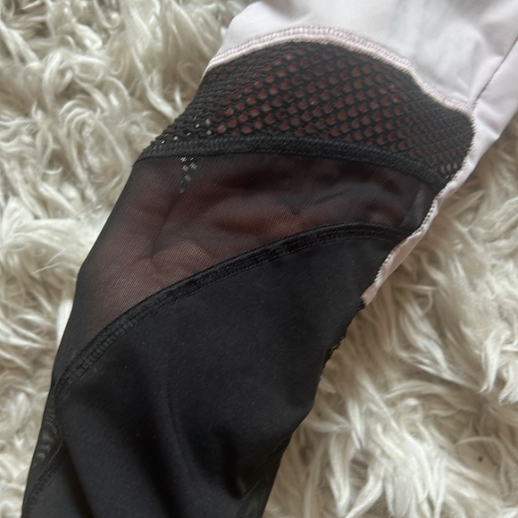 VS PINK/BLK MESH GYM PANTS/CAPRIS Sz.S - Picture 2 of 5